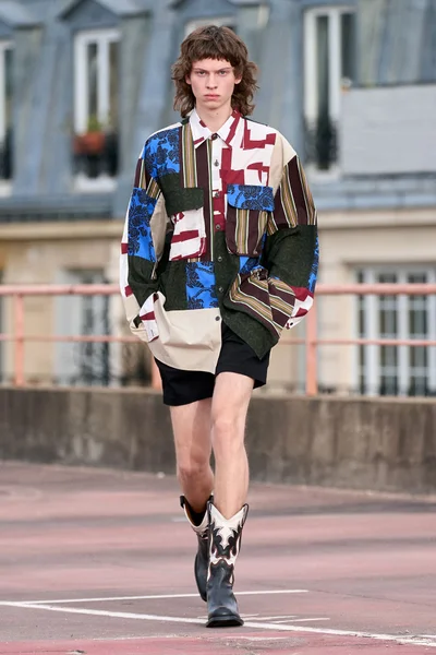 Look 51